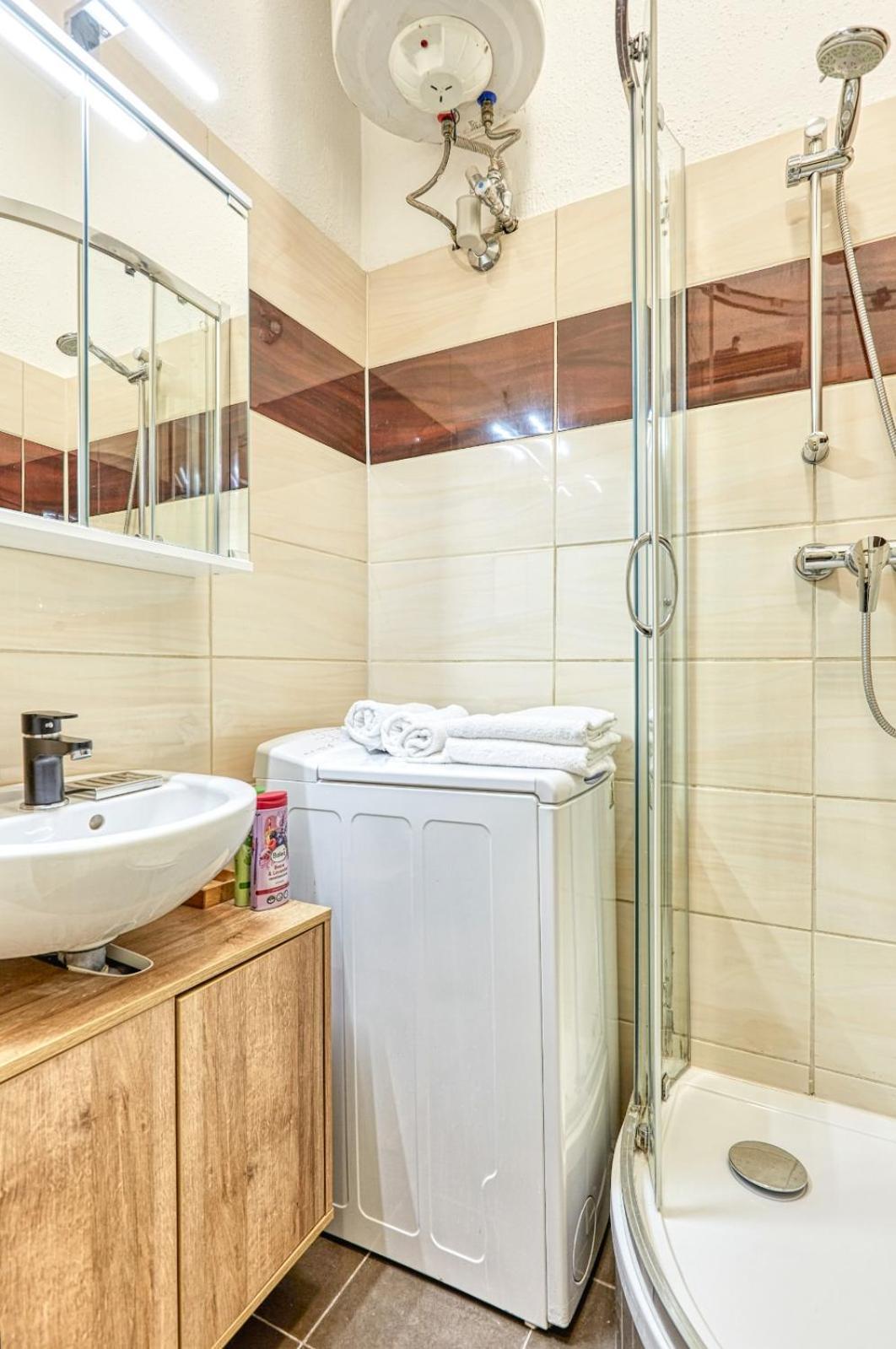 비엔나 Lovely Airbnb Near Schoenbrunn 아파트 외부 사진